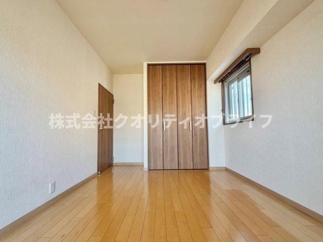 角部屋で南と東に窓があり通風良好！