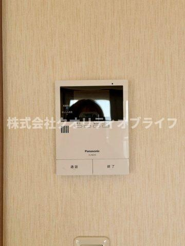 TVモニター付きインターホンで来訪者の顔を確認できます