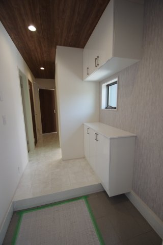 同仕様写真（内観）