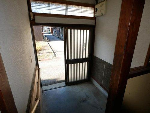 玄関