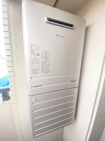給湯器交換済み♪細かい機器類も交換されていて安心して生活できます♪