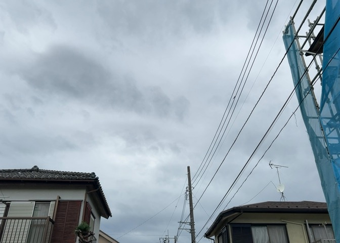 桜や紅葉の名所に出かける人は多いと思いますが、家にいながら季節の移ろいを感じる生活を送りませんか？リビングや窓から見える景色が生活を彩るワンポイントに！現地から見える景色を堪能してみては如何でしょう。