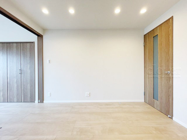 シャンボール南高円寺のリビングダイニング