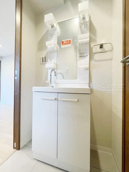 シャンボール南高円寺の独立洗面台