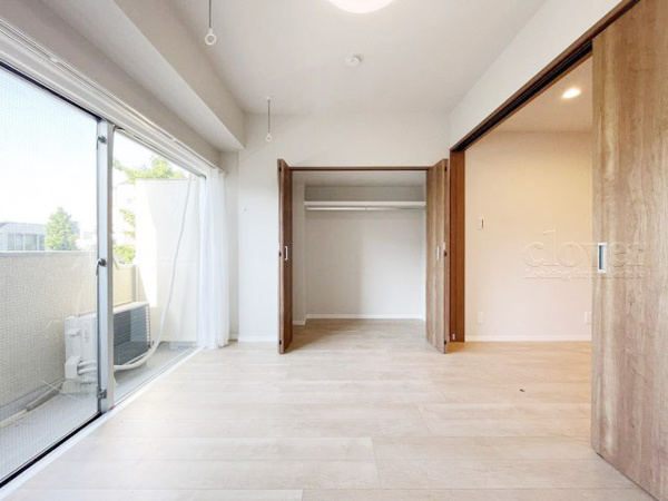 シャンボール南高円寺の洋室