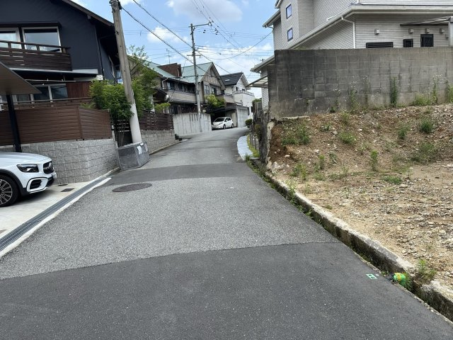広いLDKや庭、複数台の駐車スペースを設けたプランも検討可能