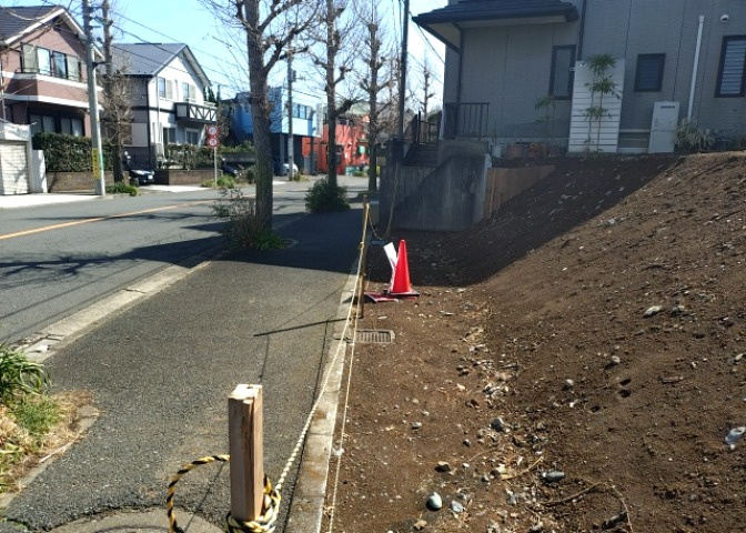 最寄り駅が近いなどの交通アクセスが良い土地だと暮らしやすいですよね。通勤・通学の観点から土地を選ぶことも大切です！自身や家族のライフワークからあったの物件を探しましょう！当社営業がお力になります！