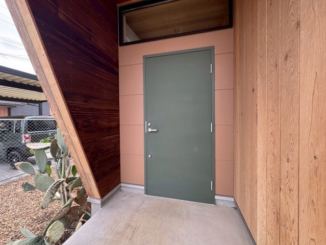 シンプルで使いやすい玄関です