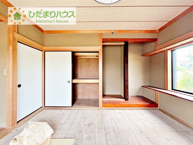 和室にも大容量のクローゼット完備！　お布団やお子様のおもちゃなどがスッキリ収納できますね(^^♪