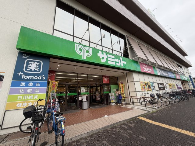 サミットストア柳瀬川駅前店まで徒歩約6分。