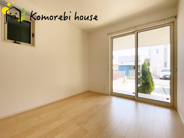個人の部屋や寝室として使える洋室です