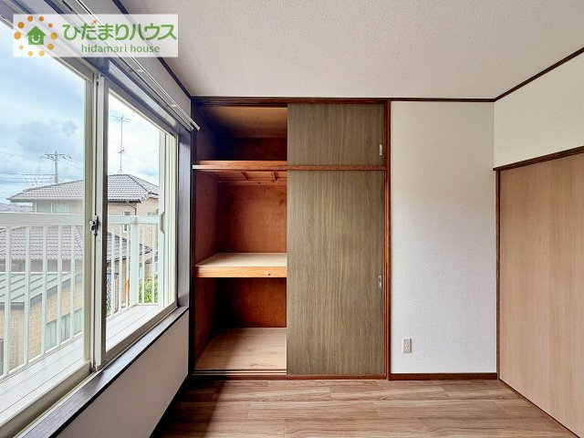全室にクローゼットが付いていて、お部屋の住空間もスッキリ広々使えそうです(^^)