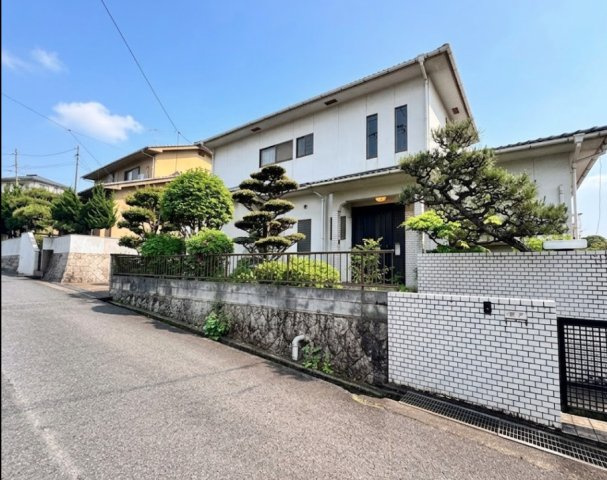 外観：334000243300