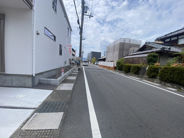 前面道路含む現地写真