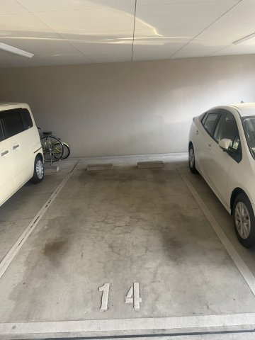 分譲駐車場　14番区画
