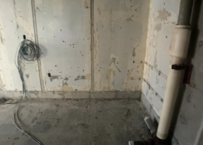 トイレは大きさや形、機能、抗菌性などが異なる多種多彩なタイプが各メーカーから出ています。それぞれに良さがあるため、事前にどういったタイプのトイレがいいのかをご家庭内で決めて、内見に行くといいでしょう。