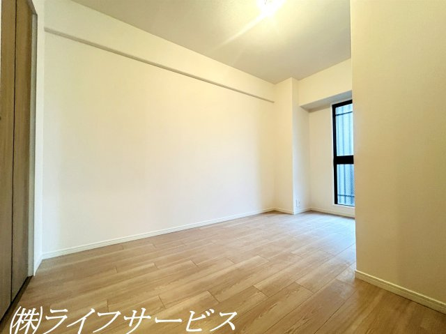 洋室5.4帖／クローゼット有