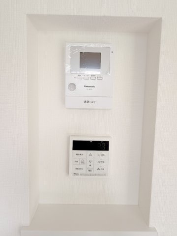 インターフォンと給湯器パネル！