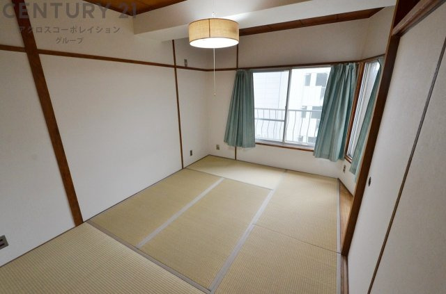 やっぱり一室は欲しい和室は客間や小さなお子様の寝かせ付けなどにも便利です。　