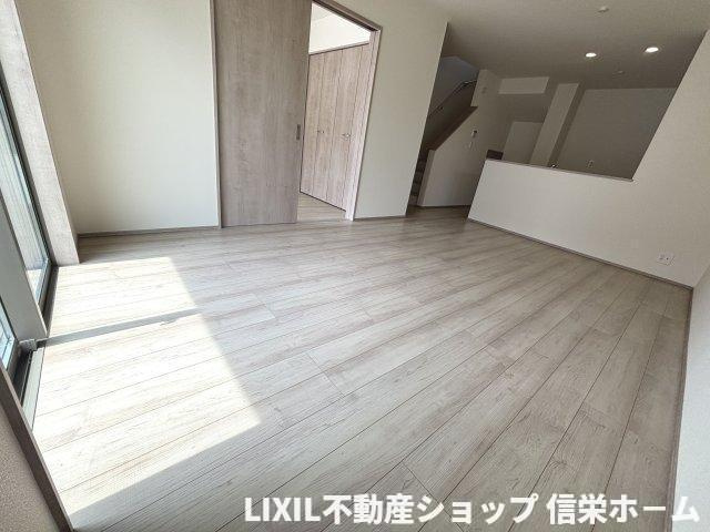 リビング15.6帖