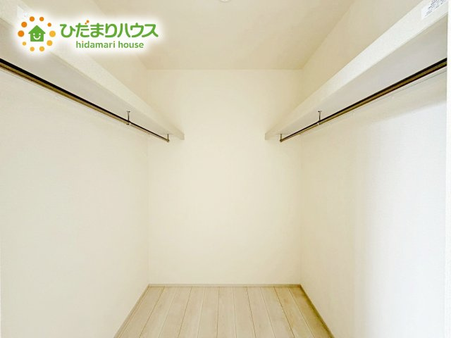 ご家族暮らしになると増える荷物もらくらく収納！大型ウォークインクローゼット完備♪