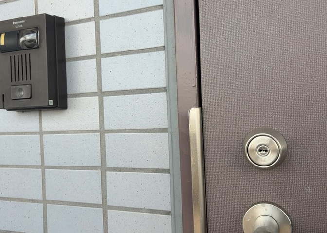 当然のことではありますが、オートロックやセンサーライト、ホームセキュリティーなどの防犯設備があれば、小さいお子様がいるご家庭も安心ですよね！まず物件購入の際は、防犯設備もチェックするようにしましょう。