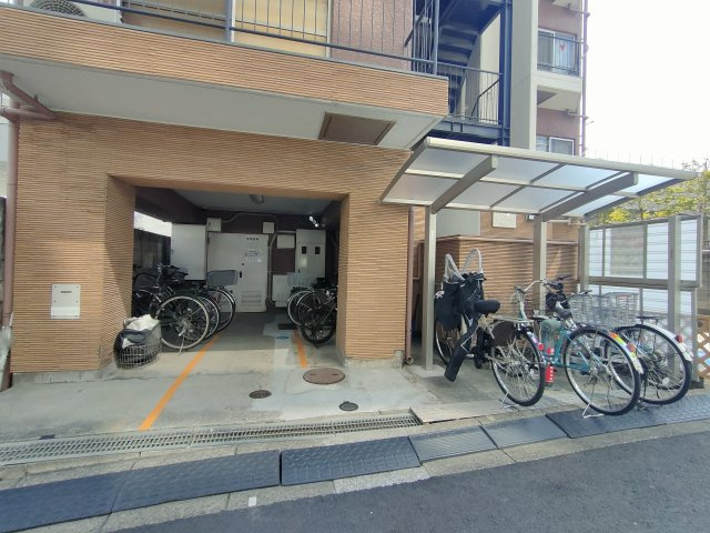 【駐輪場】
