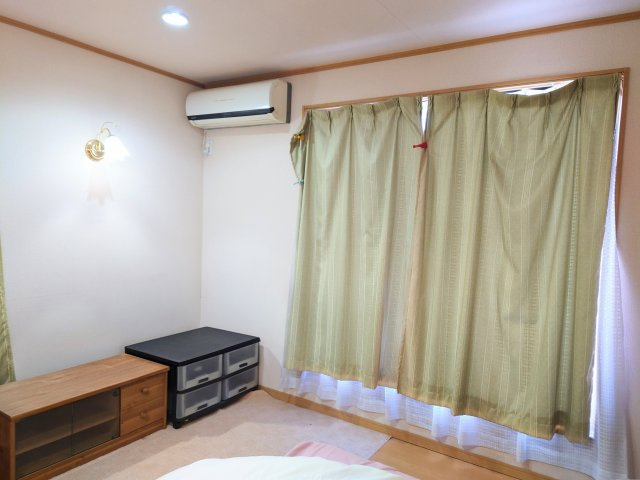 5帖あるので子供部屋・書斎・寝室として使いやすいです。