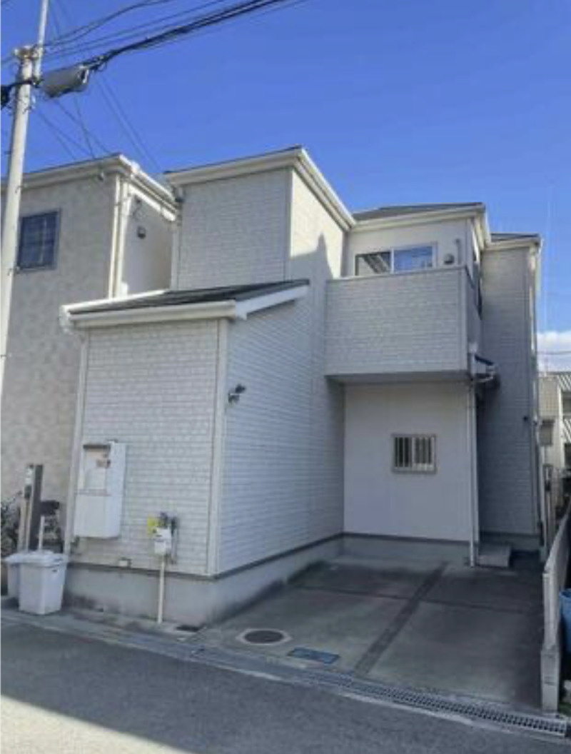 外観：327001689344