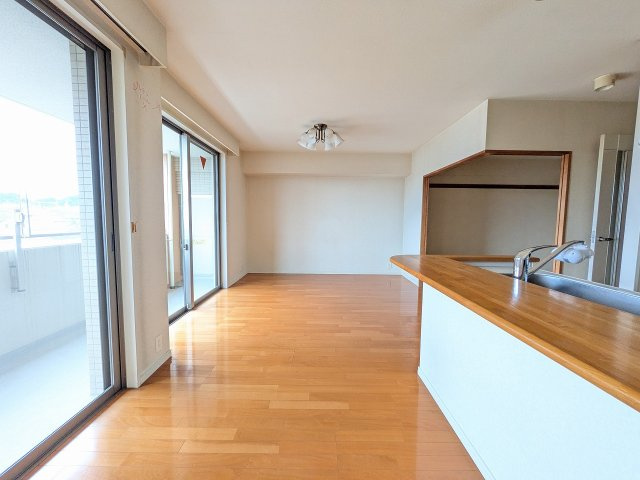 ～内装リフォーム中、詳細はお気軽にお問合せください～