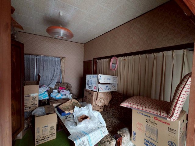 趣味の作業部屋や大容量の物置スペースとして活用いただけます。