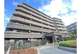 ナイスヒルズコート三ツ沢片倉の外観