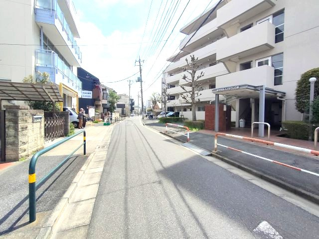 【前面道路】