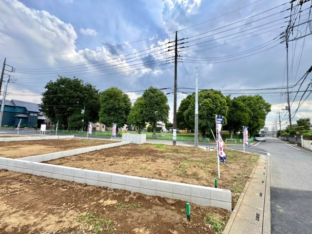 ■C区画　■自由設計で理想の住まいを実現できる注文住宅用地！　■現地と合わせて当社施工現場のご見学も可能です！