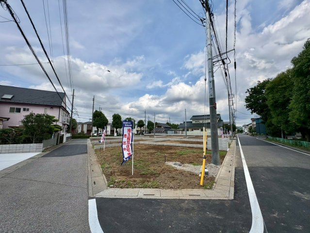■C区画　■自由設計で理想の住まいを実現できる注文住宅用地！　■現地と合わせて当社施工現場のご見学も可能です！