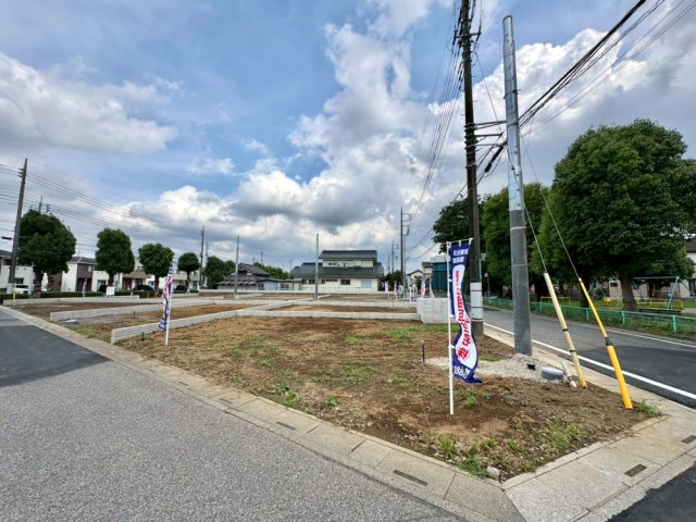 ■C区画　■自由設計で理想の住まいを実現できる注文住宅用地！　■現地と合わせて当社施工現場のご見学も可能です！