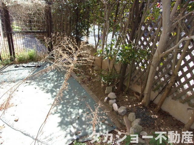 お庭で自由な時間を過ごせます