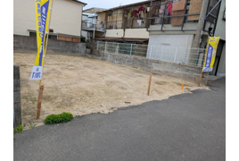サン・タウン津の辺町の前面道路含む現地写真