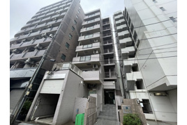 3分歩いて雨に濡れず横浜駅まで カインドステージ横浜台町 の外観