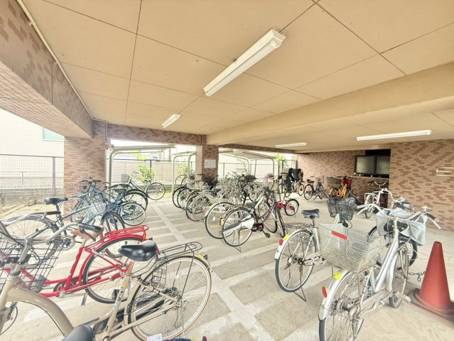 オール電化マンション・南東向き陽当り良好・オートロックマンション