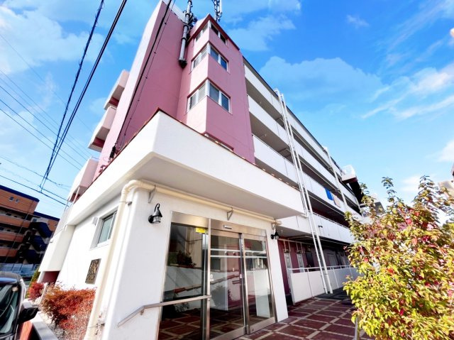 ◆管理体制良好なマンションです。清潔感のあるエントランスに開放感のある住環境。　　