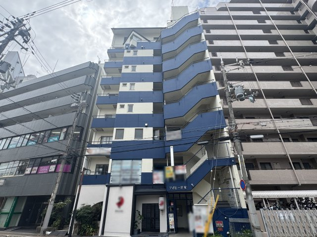 外観：328000679495