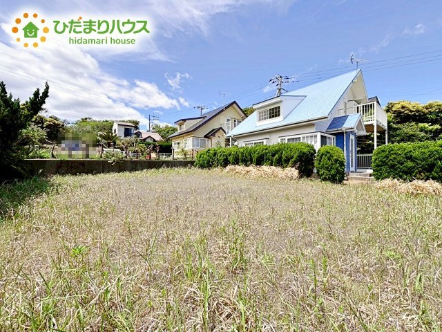 お庭付物件になります！お庭遊びや、プールなどお子様も大喜び(^^)