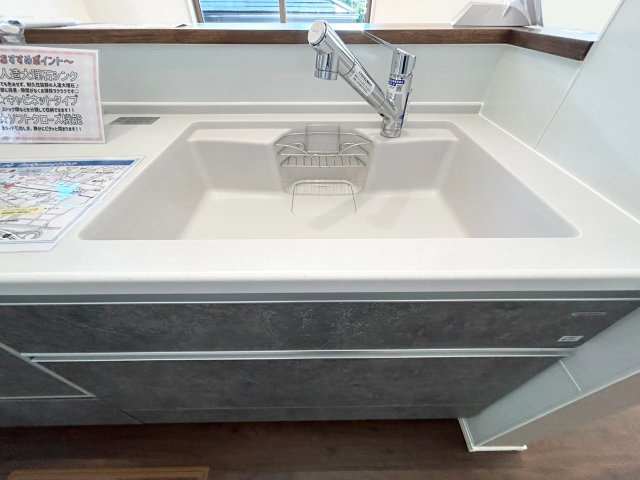 浄水器内蔵型ハンドシャワー（施工例）