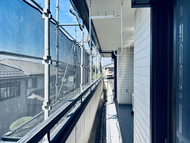 ～陽当たりの良い南向きのバルコニー　洗濯物がよく乾きそうです～