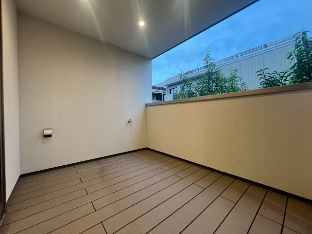 バルコニー