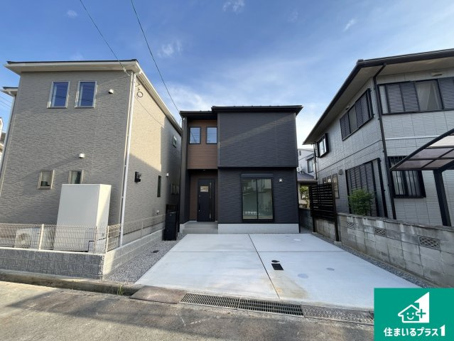 安心の10年保証！外観を美しく保ち、雨水で汚れを落とします！気になることがありましたら、お気軽にお問い合わせください！