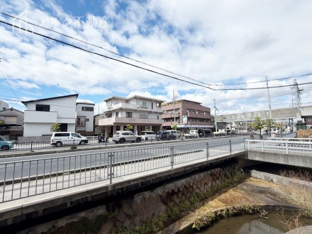 バルコニーからの眺望です。