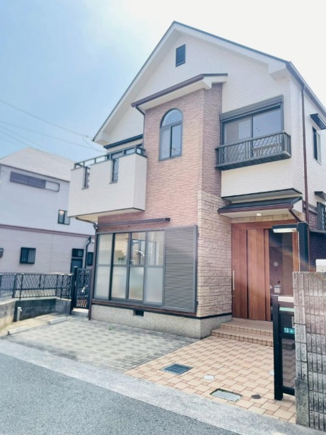 外観：328000625765