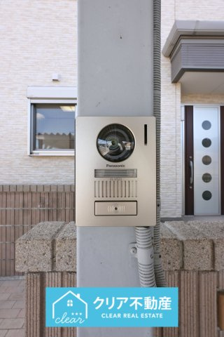 TVモニター付きインターフォンで来客時も安心です♪